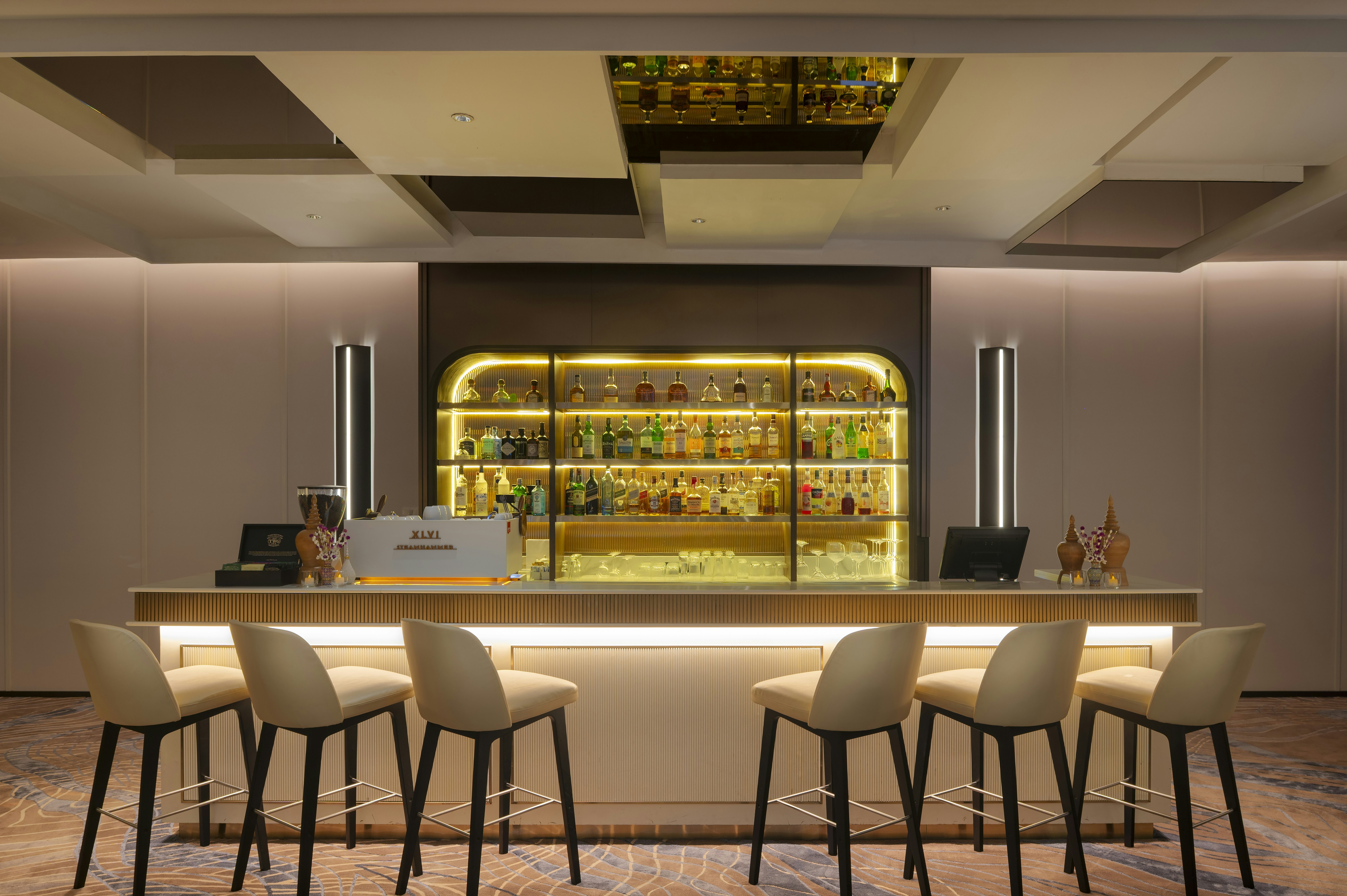Amari Bangkok 35/50