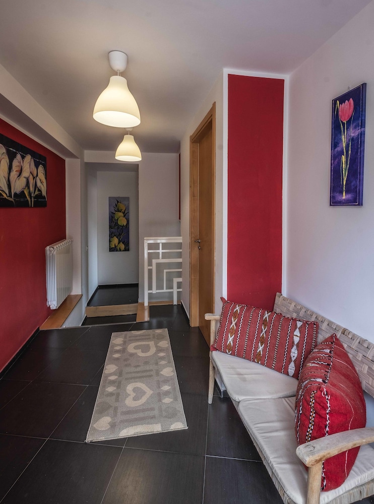 Casa Rossa 52/71