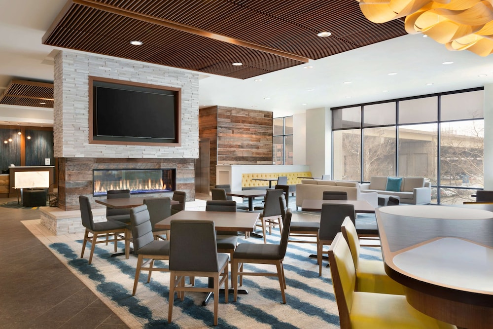 Homewood Suites by Hilton Pittsburgh Downtown 61/78