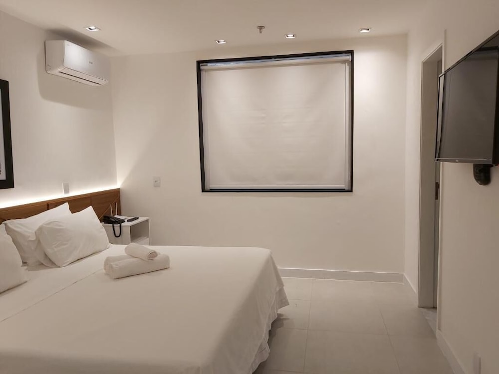 STANDARD, DOUBLE BED