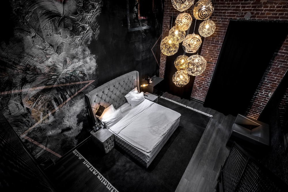 Black Hotel Cologne 12/32