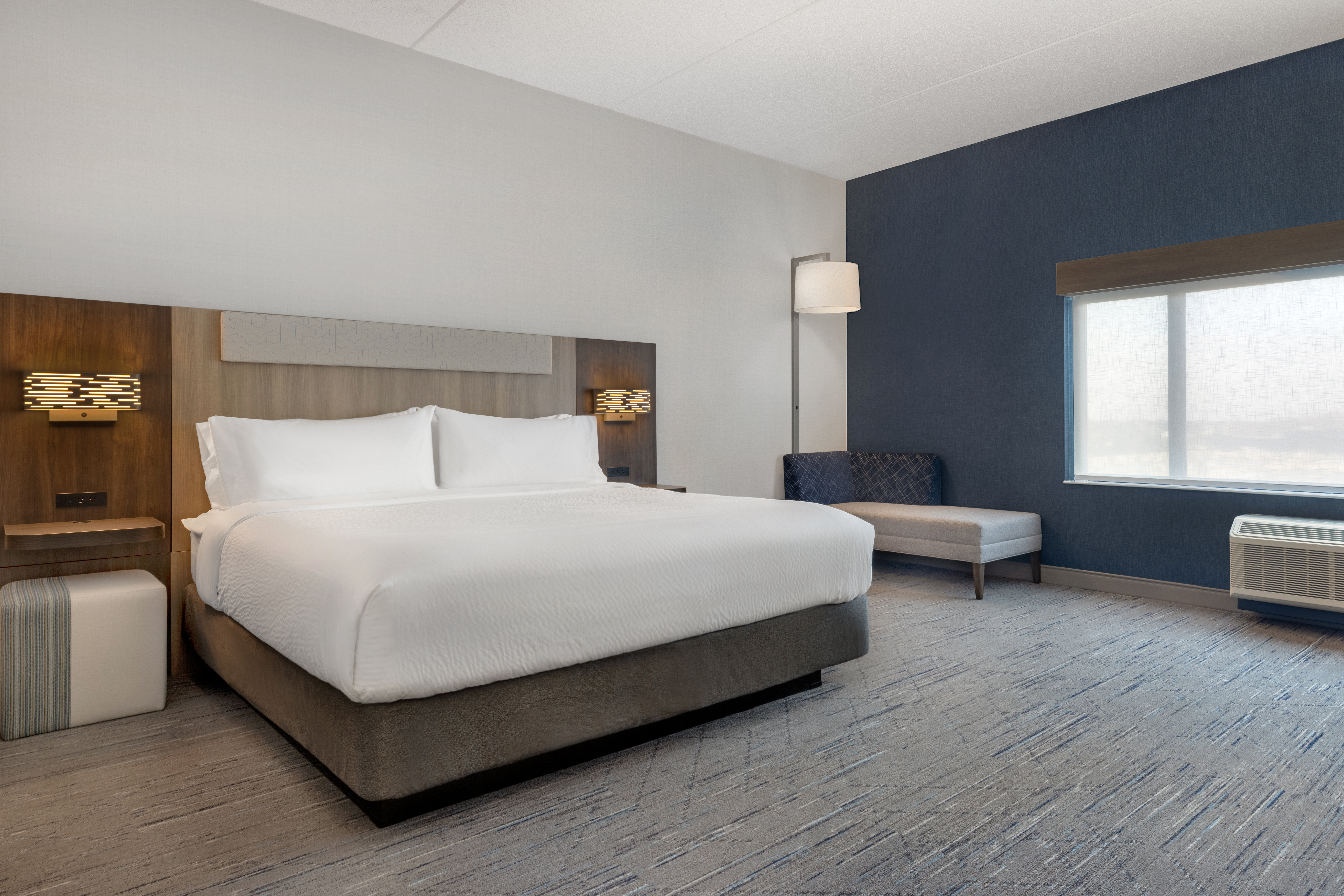 Holiday Inn Express & Suites St Thomas 16/50