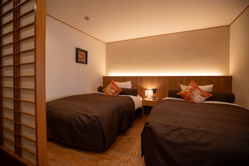 Umino Hotel Isaba 9/63