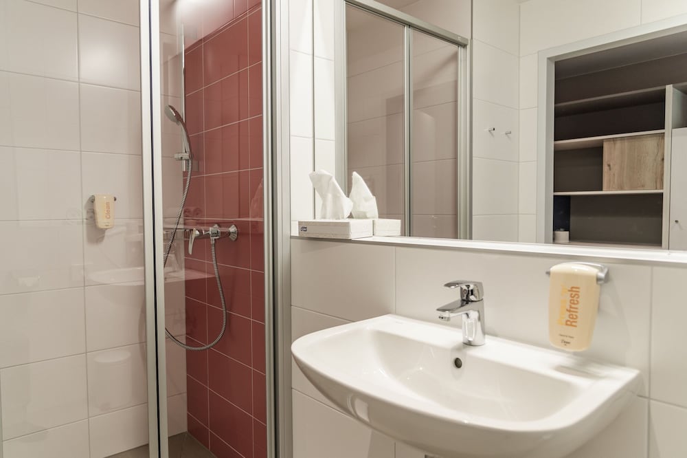 JUFA Hotel Konigswinter Bonn 48/50