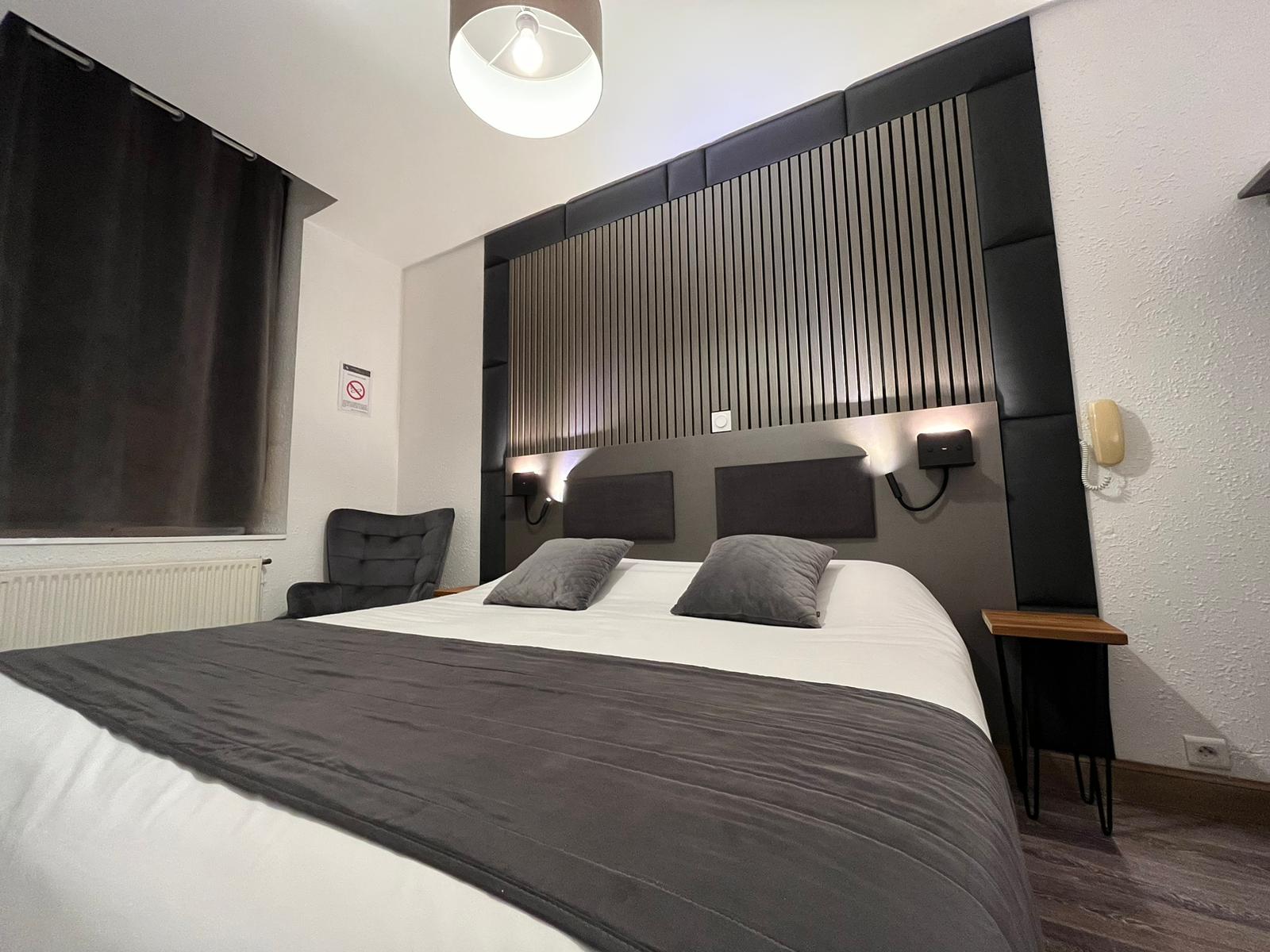 CITOTEL LE CHEVAL BLANC 27/50