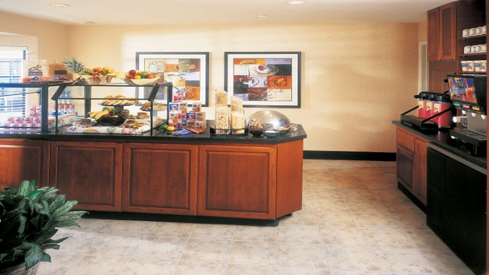 STAYBRIDGE SUITES GUELPH 10/78