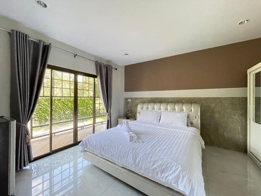 Smaids Room 20/64