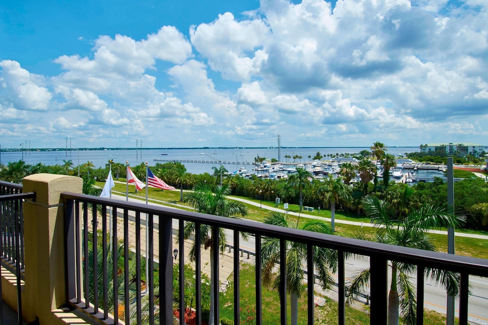 Four Points By Sheraton Punta Gorda Harborside 9/60