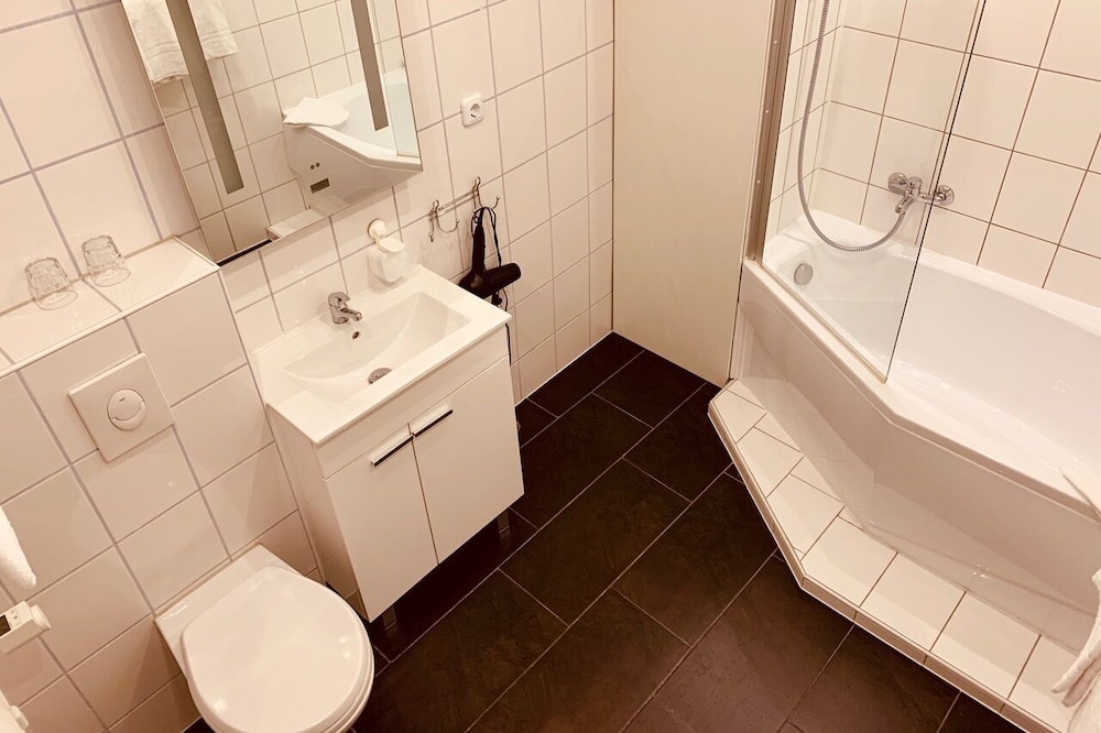Hotel Roter Kater 21/23