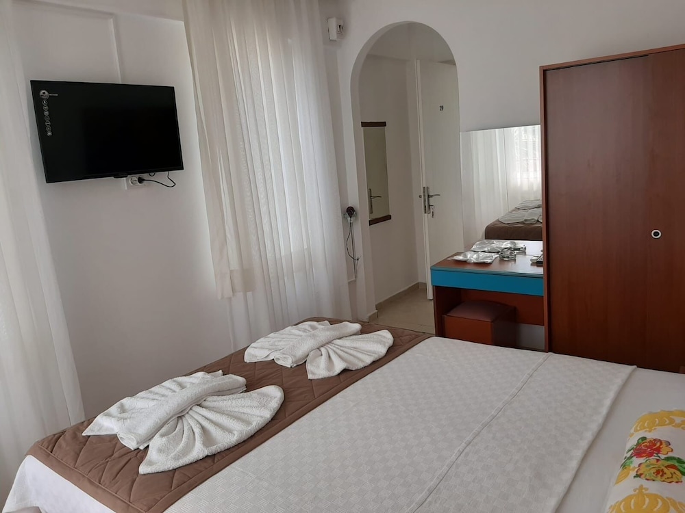 Sevo Hotel 10/25