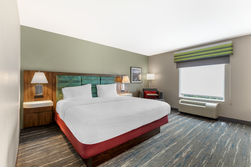 Hampton Inn & Suites Atlanta Airport West/Camp Creek Pkwy 17/41