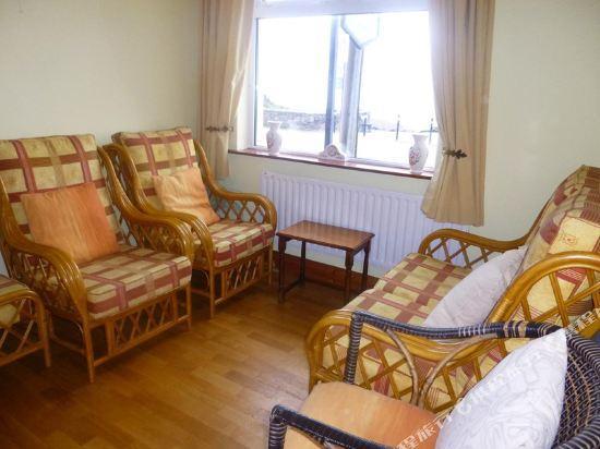 Cliffords Ocean View B&B 7/10