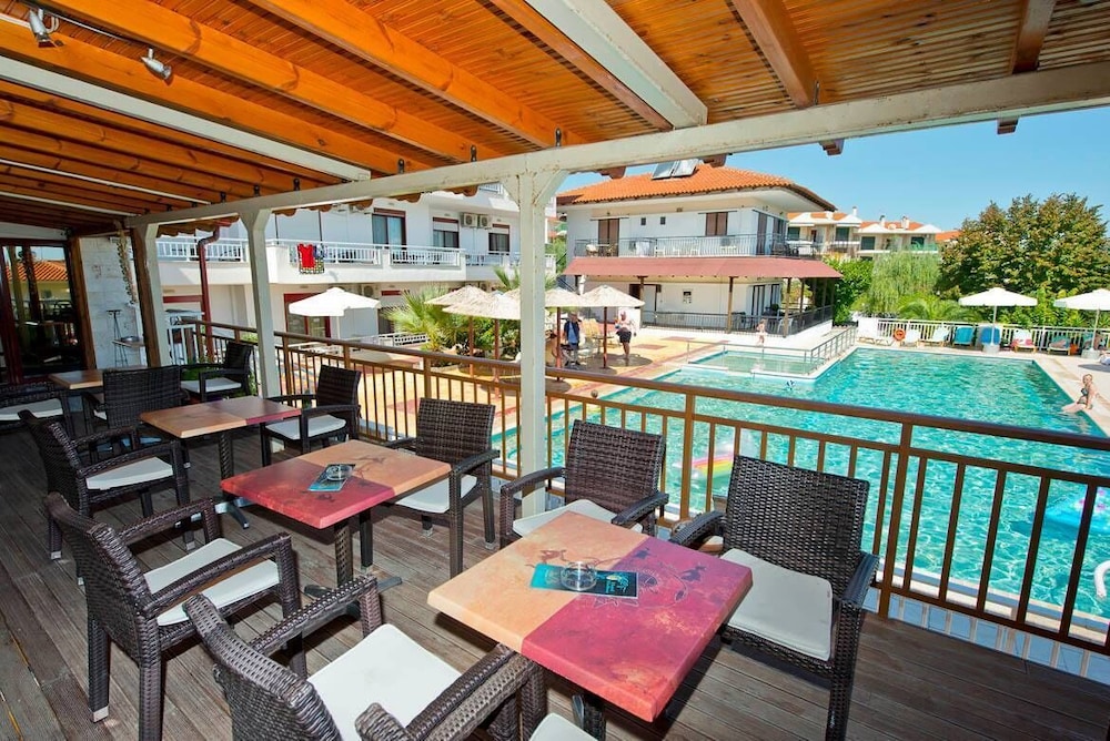 Medusa Hotel 15/25