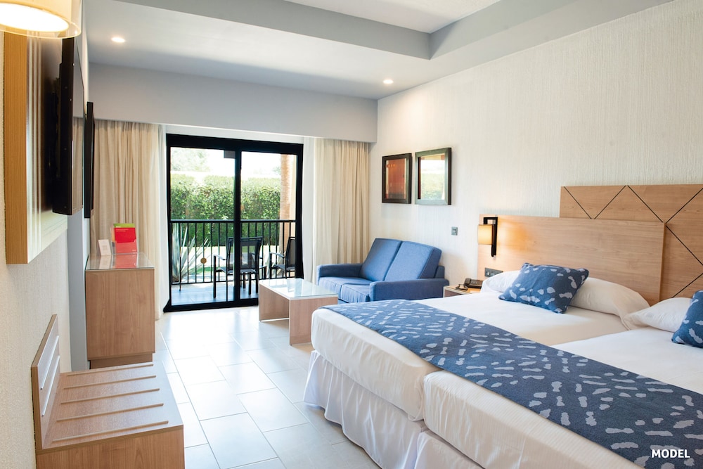 Hotel RIU Santa Fe 30/81
