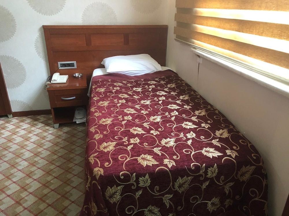 Grand Merin Hotel 29/63