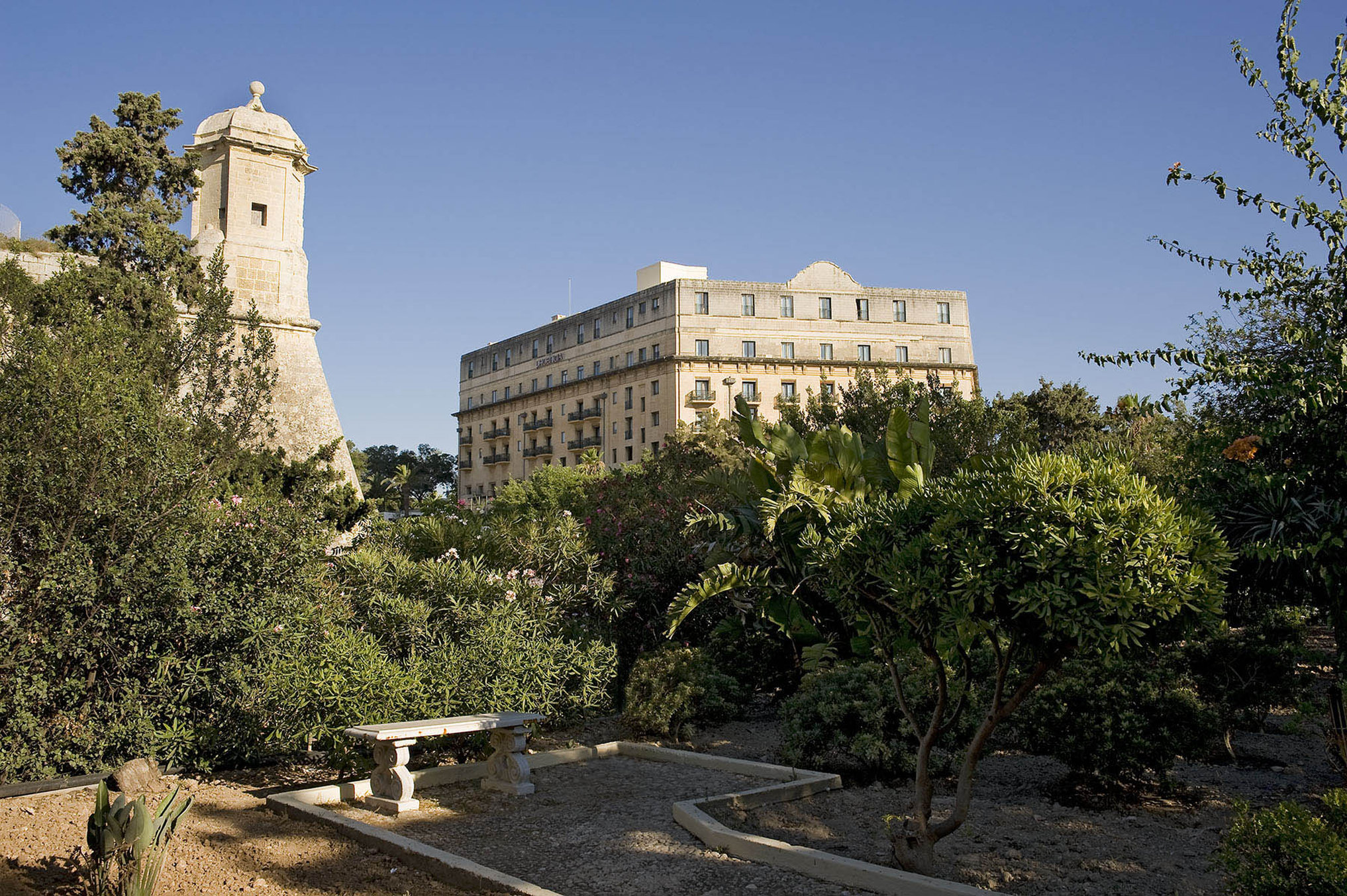 The Phoenicia Malta 79/85