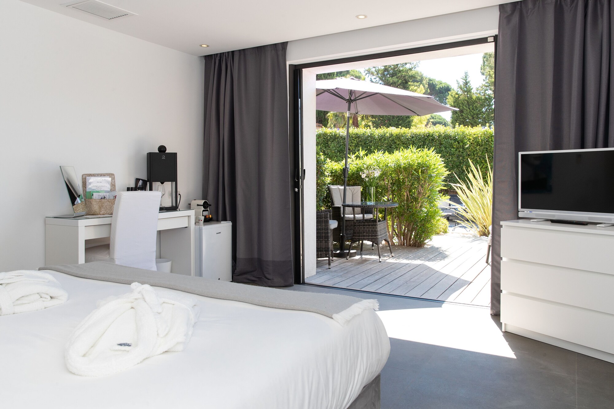 PRESTIGE, DOUBLE BED