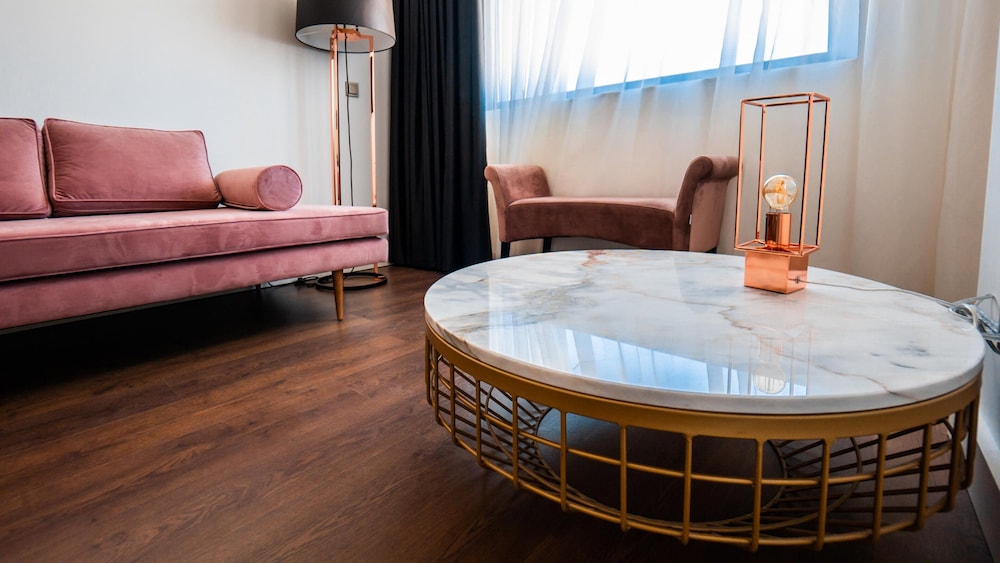 Hills Hotel Lisboa 44/61