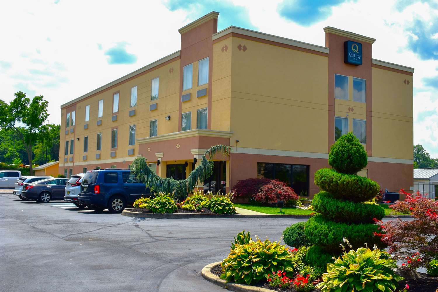 Quality Inn Vineland NJ 16/20