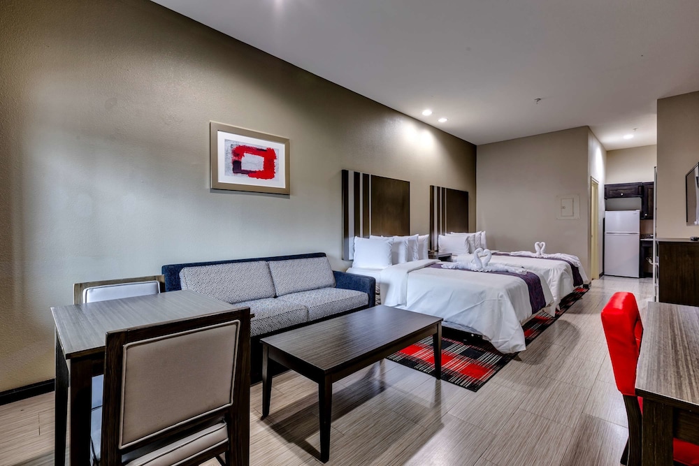 Americas Best Value Inn and Suites IAH Airport North 16/30