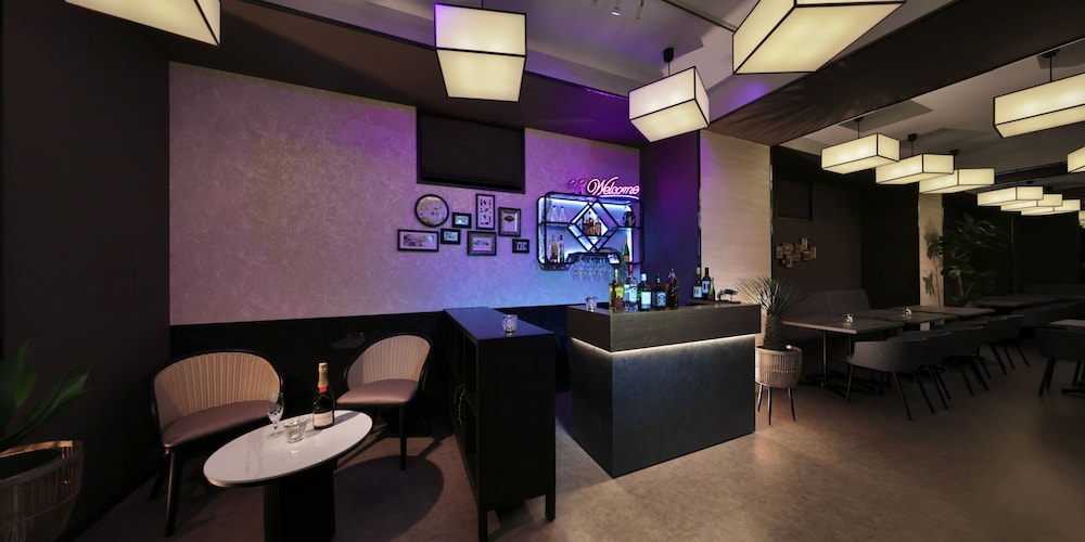 Doutonbori Crystal Hotel 32/49