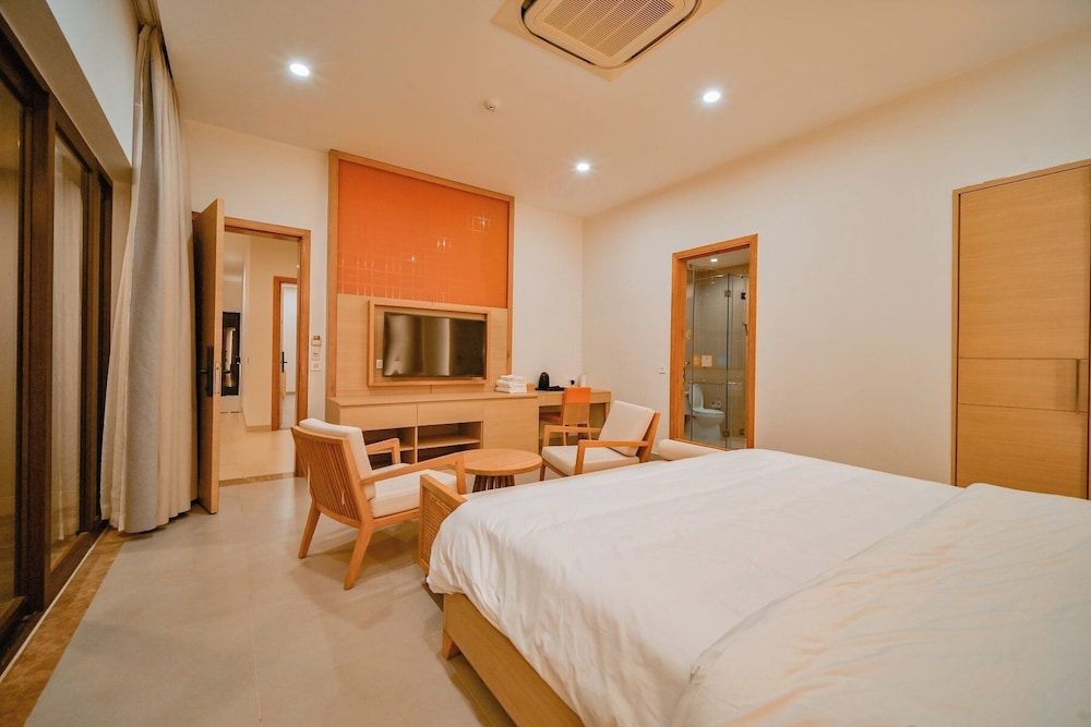 Mercury Phu Quoc Resort & Villas 37/63