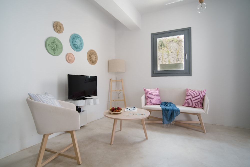 Lagadi Suites 39/67