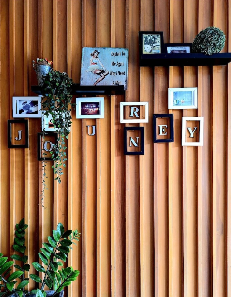 Journey Hostel Suratthani 38/56
