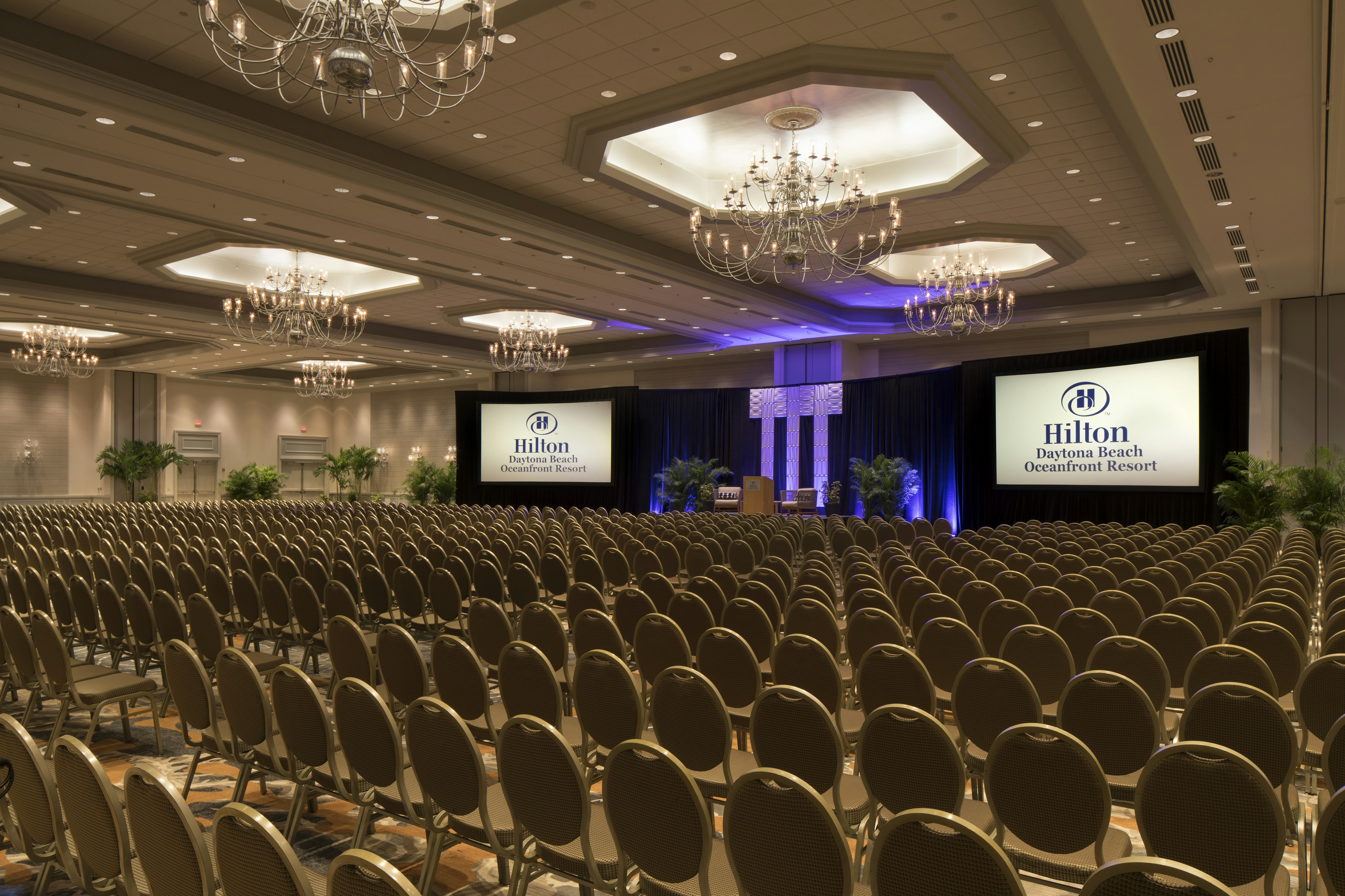Hilton Daytona Beach Oceanfront Resort 35/50