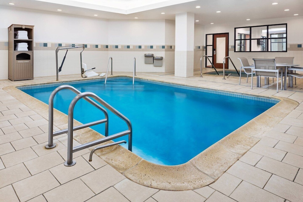Residence Inn Stamford Downtown 6/39