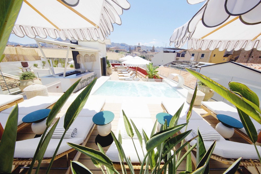 Casa Nostra Boutique Hotel 38/50