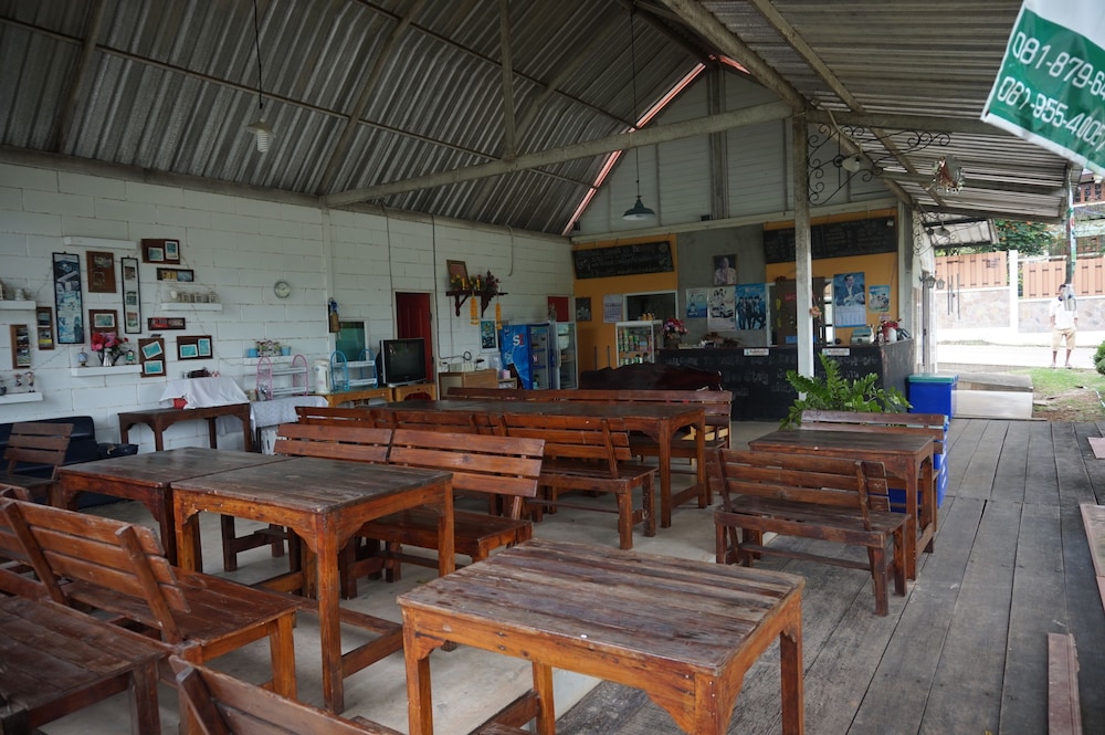 Whiterock Resort Pakchong 37/48