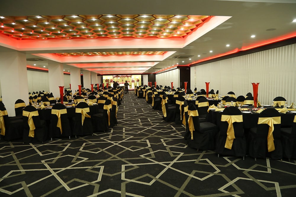Hotel Sapphire 43/48