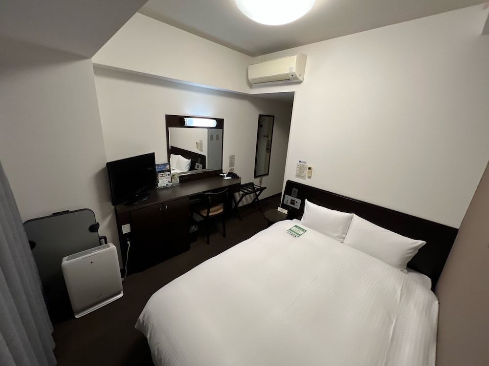 Hotel Route-Inn Uozu 12/56