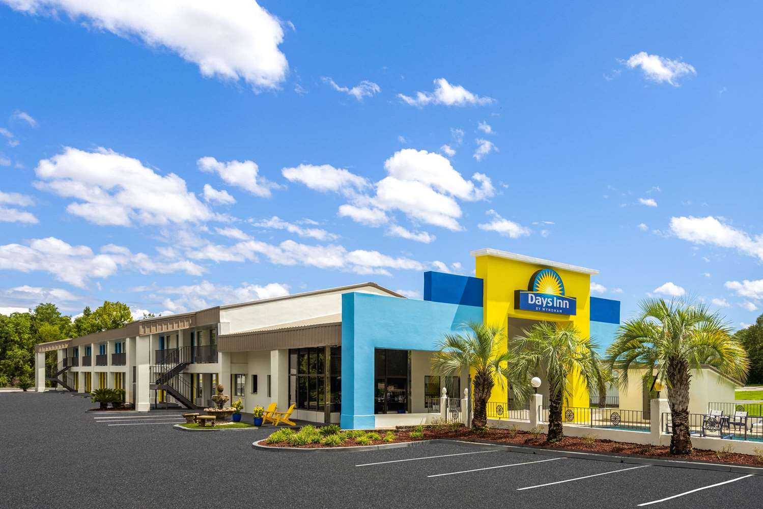 Days Inn By Wyndham Ladson Summerville Charleston 44/48