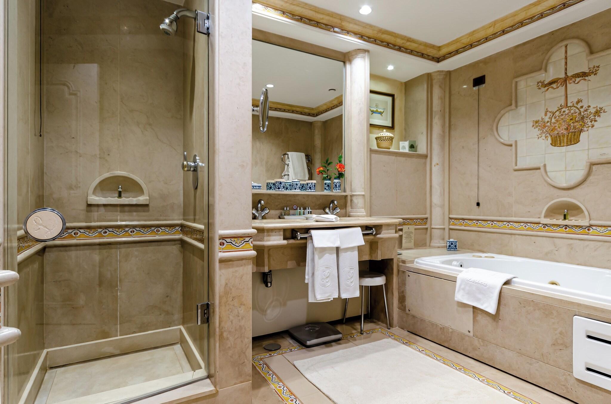 جناح بسرير كينج، Olissippo Lapa Palace 2/4