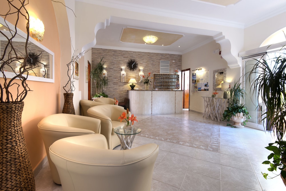 Casa Di Meglio Hotel 7/69
