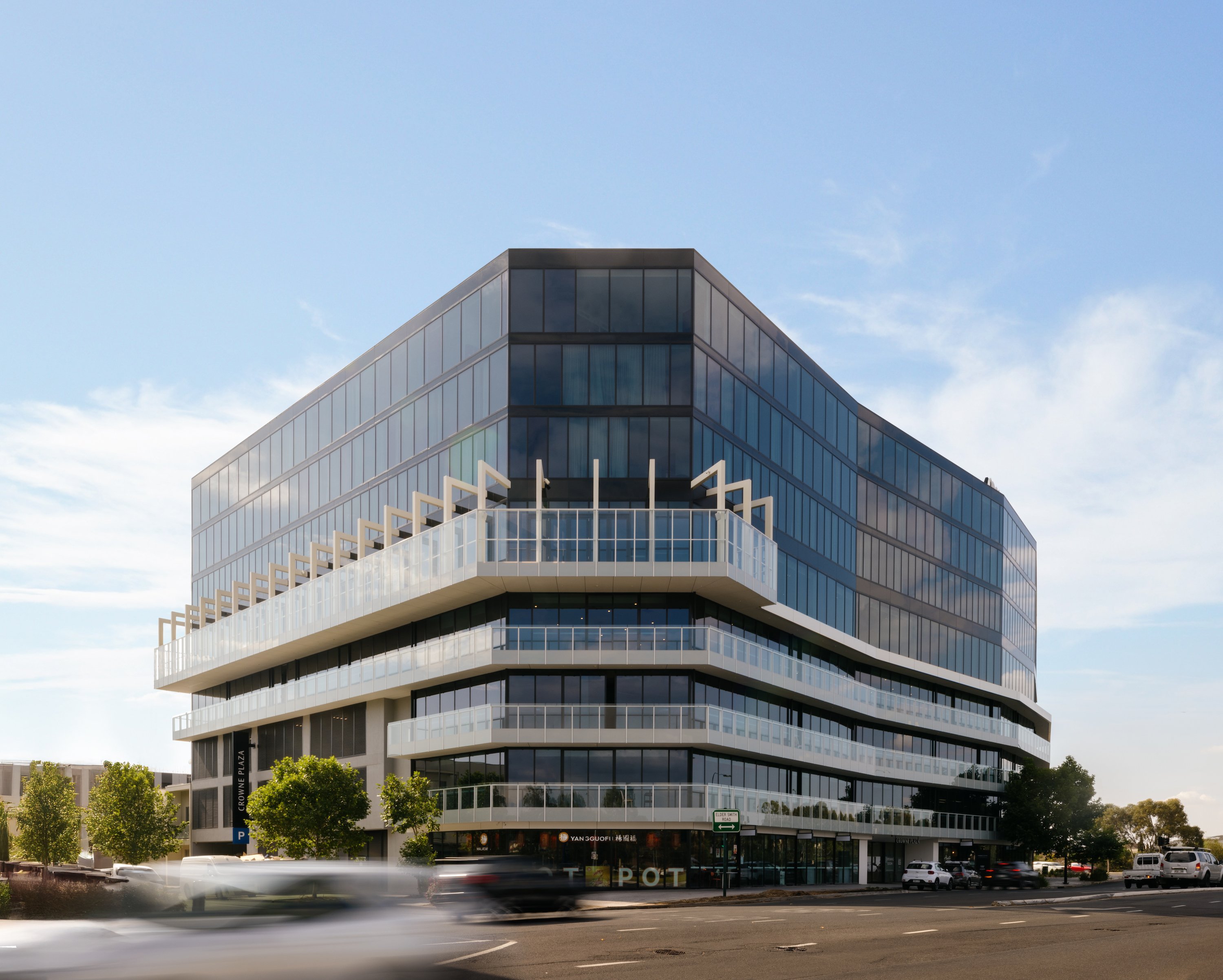 Crowne Plaza Adelaide Mawson Lakes 5/50