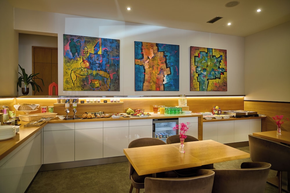 Urpin City Residence 10/46