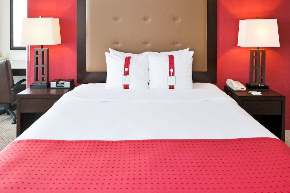 Holiday Inn Hotel And Suites Waco Northwest 17/59