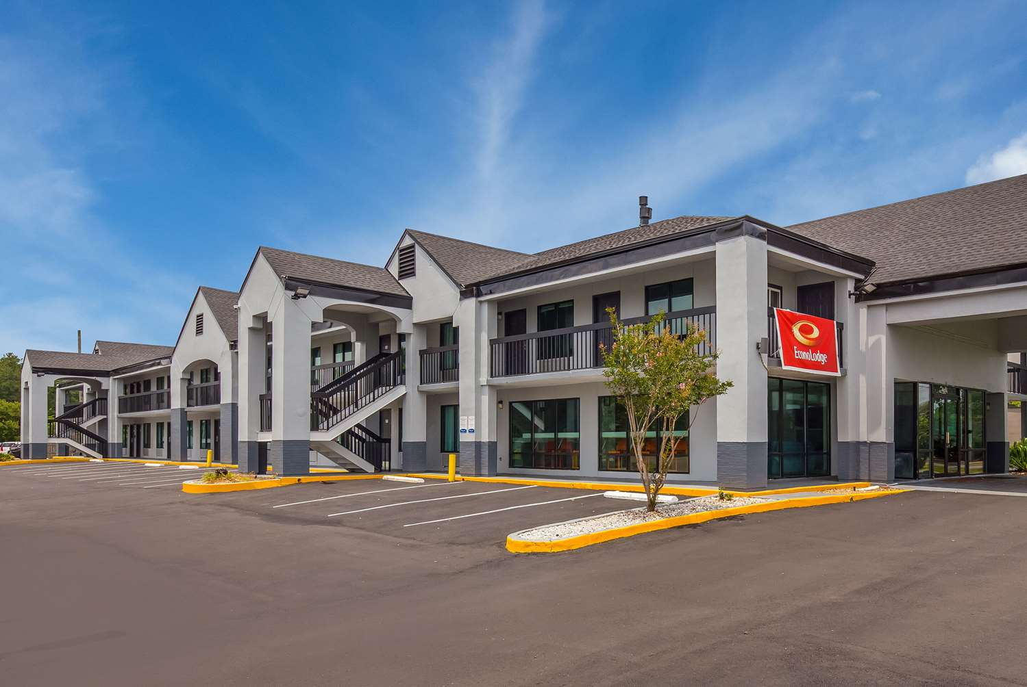 Econo Lodge Mobile, AL 15/22