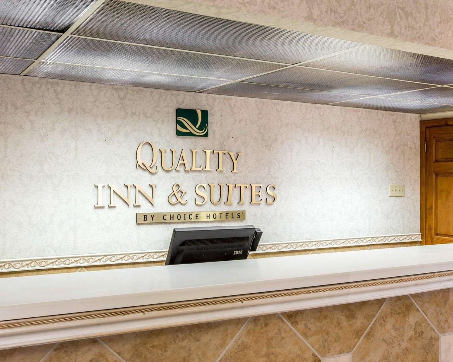 Quality Inn & Suites Waycross 10/45