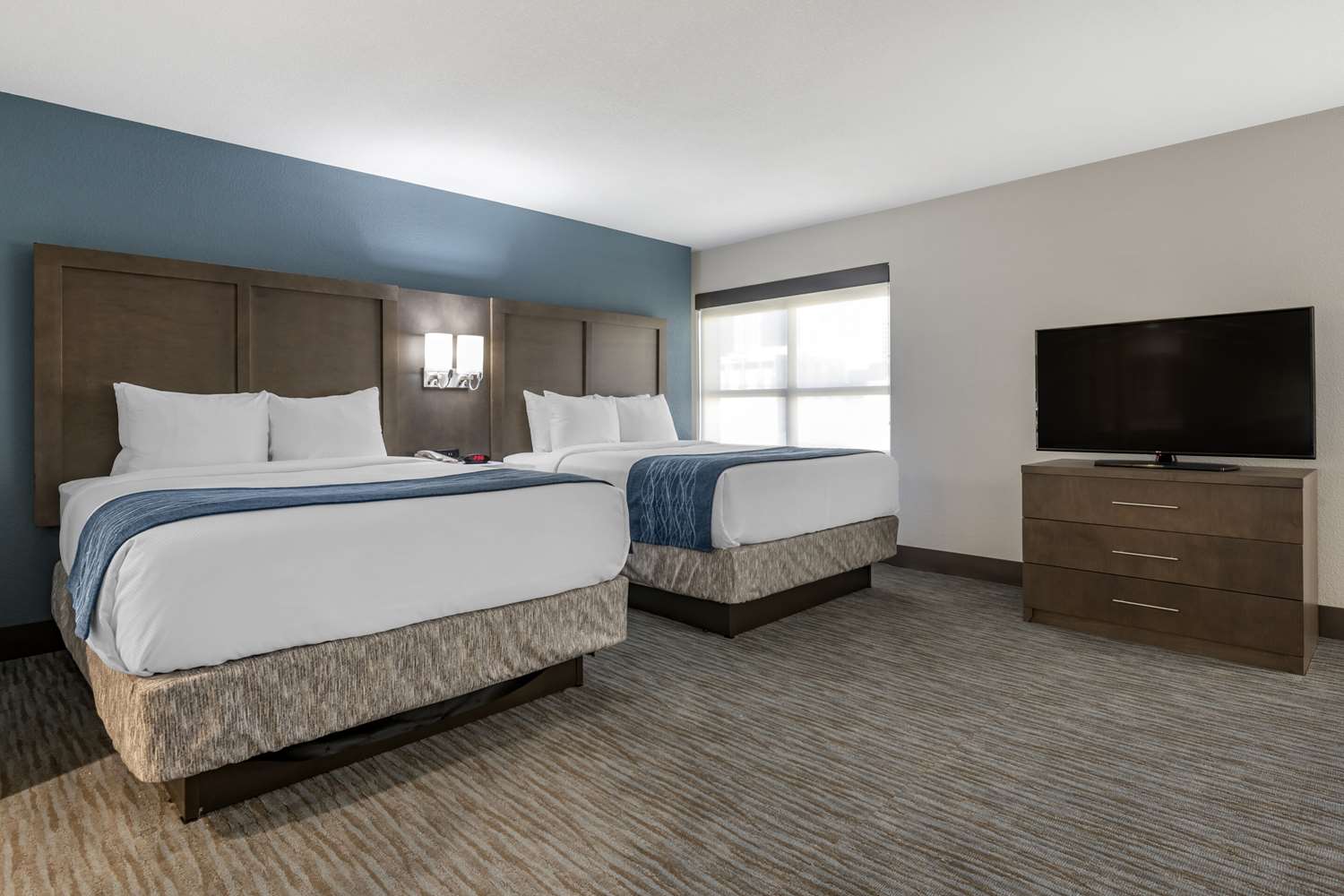 SUITE, 2 QUEEN BEDS
