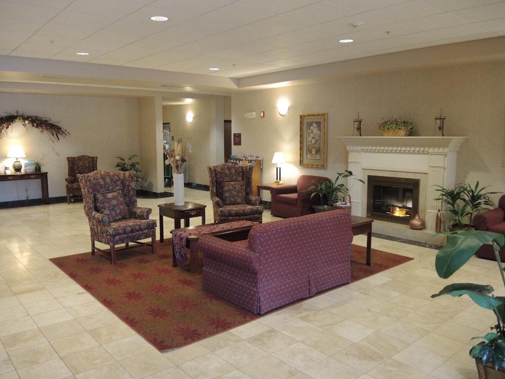 Evergreen Inn And Suites 46/59