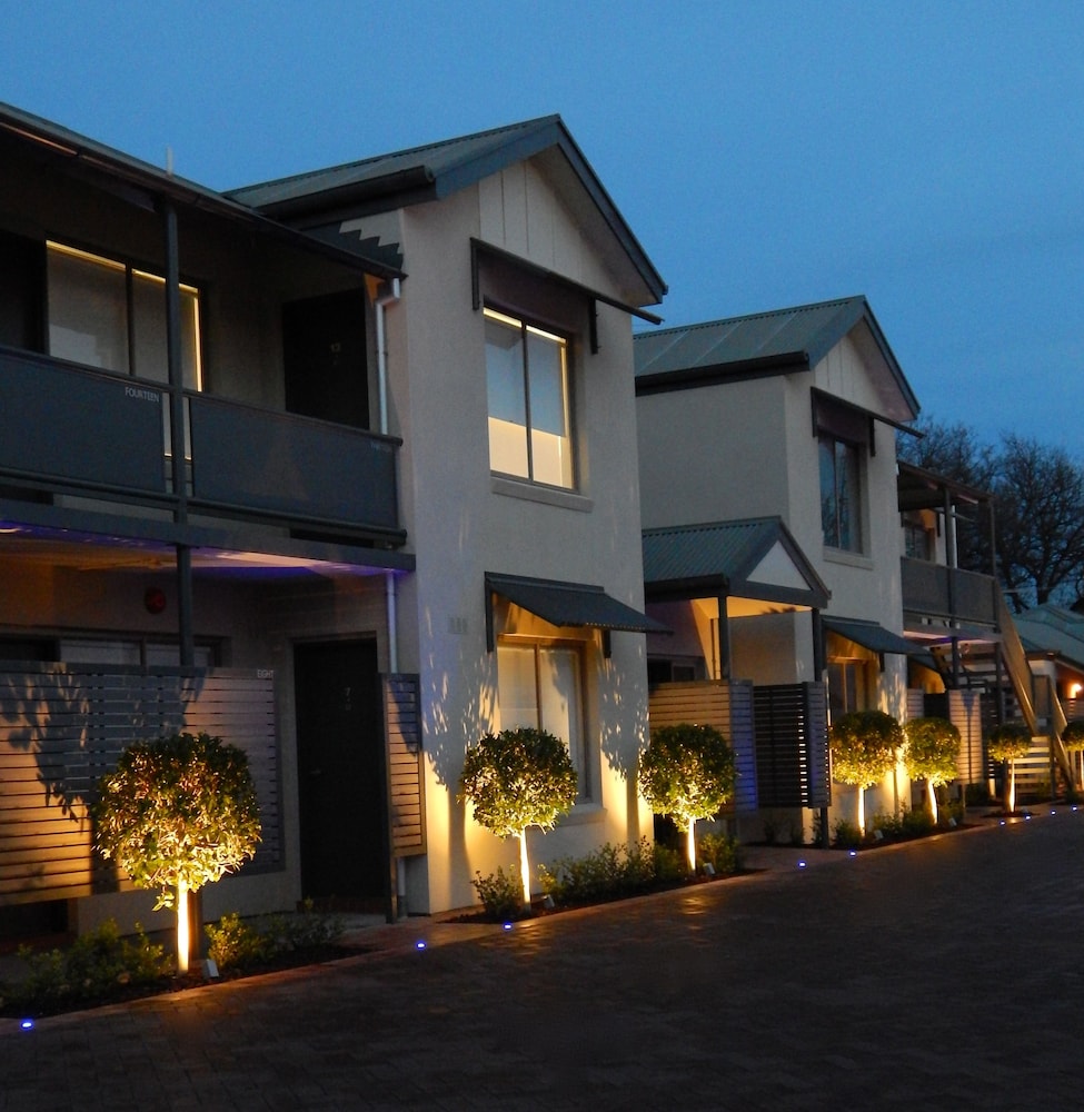 North Adelaide Boutique Stayz Accommodation 2/57