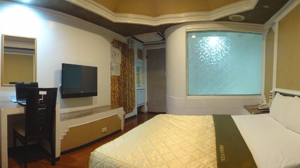 Taoyuan Hua Yue Hotel 28/34