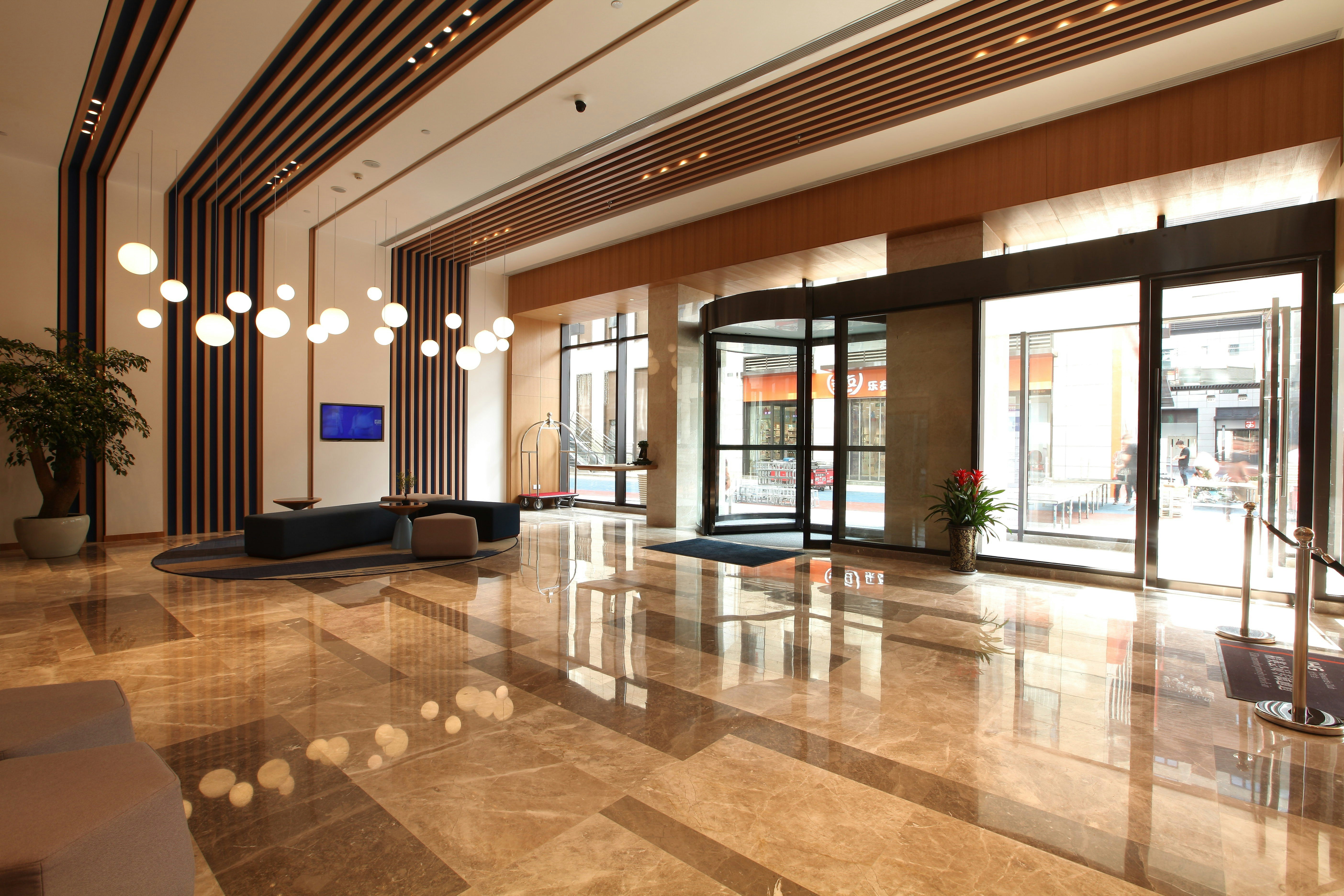 HOLIDAY INN EXPRESS XI'AN QUJIANG SOUTH 40/67