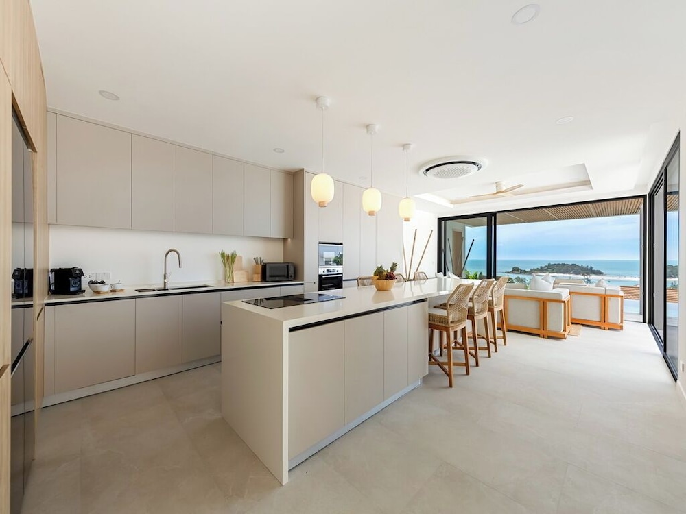 Horizon Villas 8/50