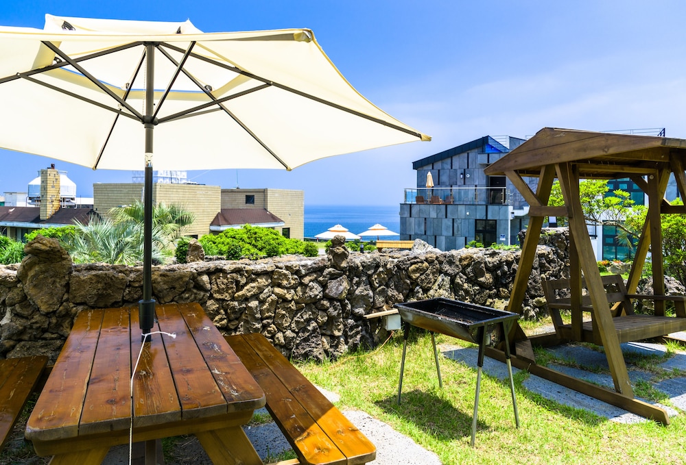Badaweeondeok Pension 18/37