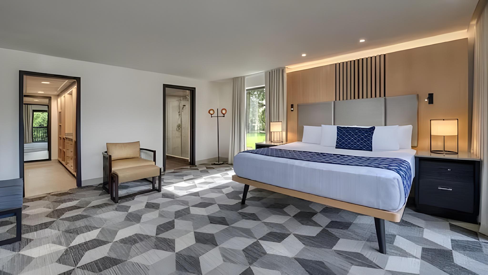 1 Bedroom, Suite, Garden Wing